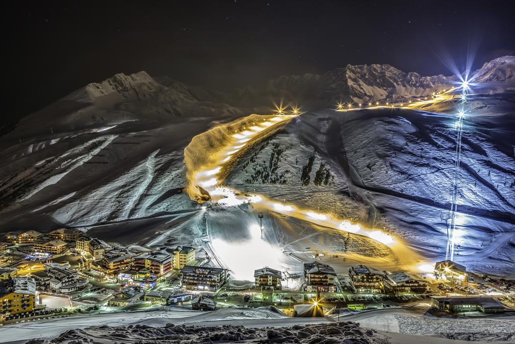 Das Schloessl Haiming Esterno foto